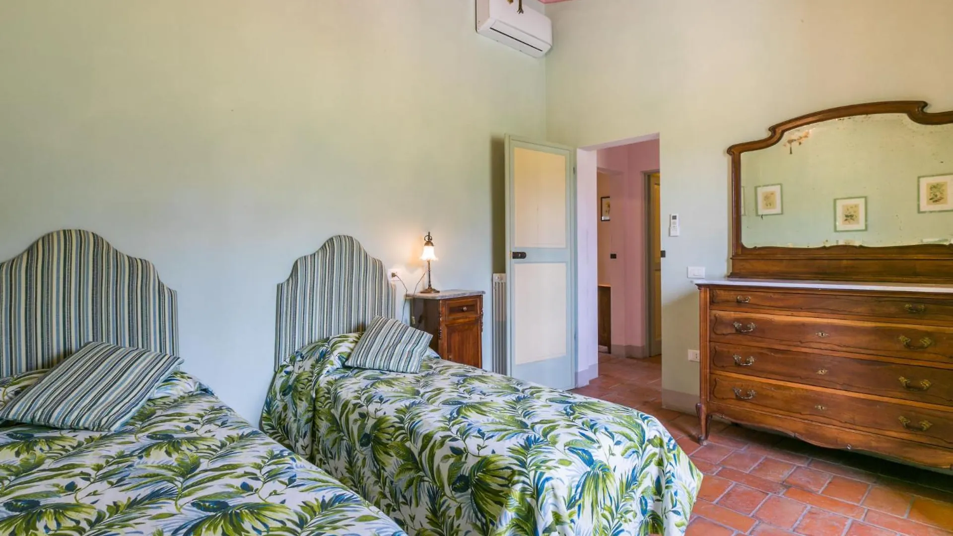 Apartment Tini By Interhome Castiglioncello Italien